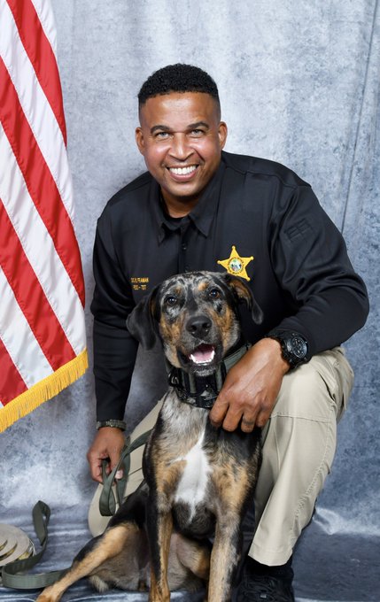 Therapy K9 Daya and DS Feaman