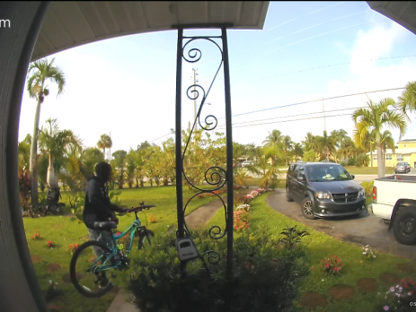 Can you HELP PBSO Identify this male? He helped himself to a lime green Mongoose women’s bicycle then fled.