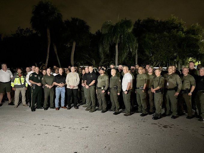 PBSO Deputies along with a fully contained team DEPLOYS to Charlotte County On September 30, 2022